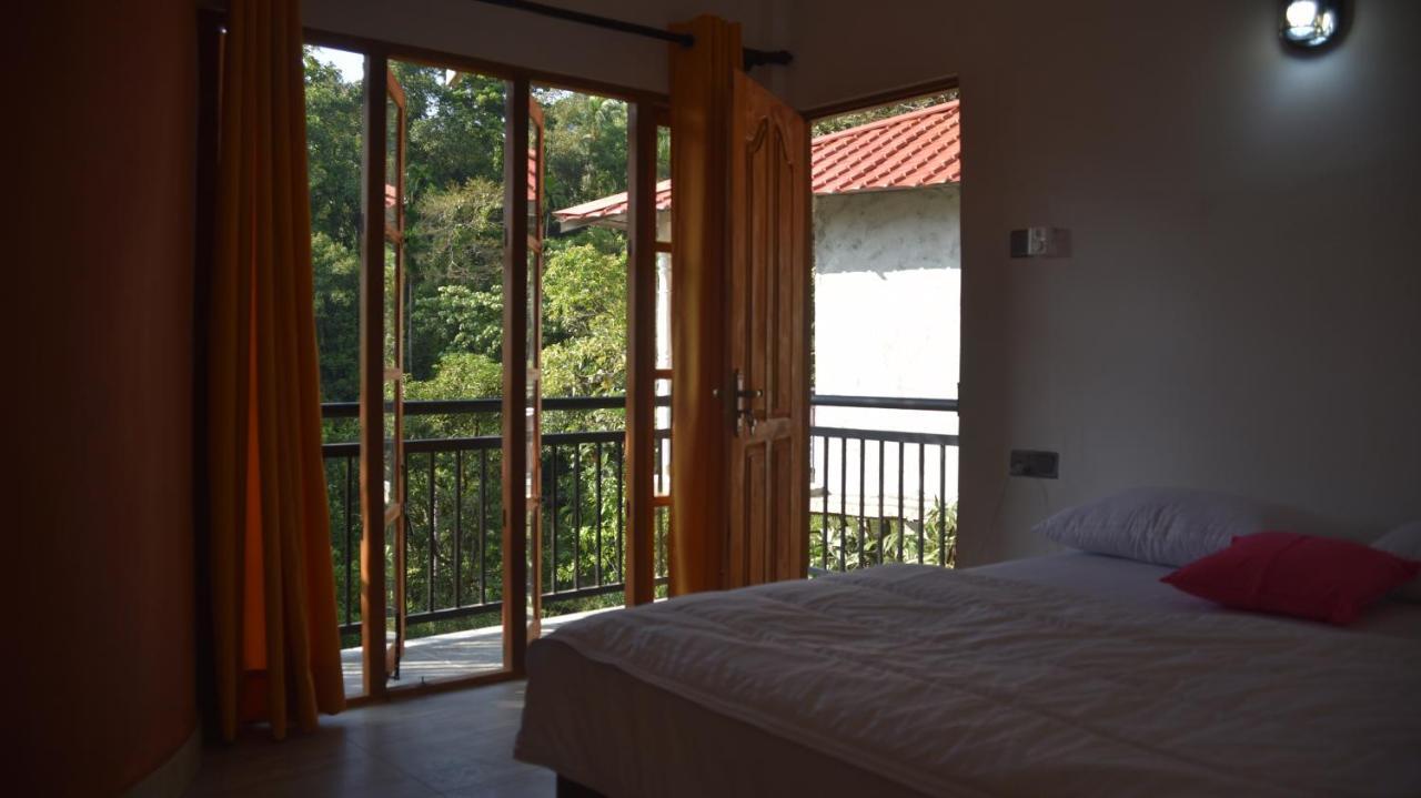 Hotel White Kitulgala